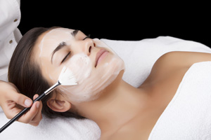 Chemical Peeling + PRX T33 – The Revolution of Bio-Reconstruction Without Needles 